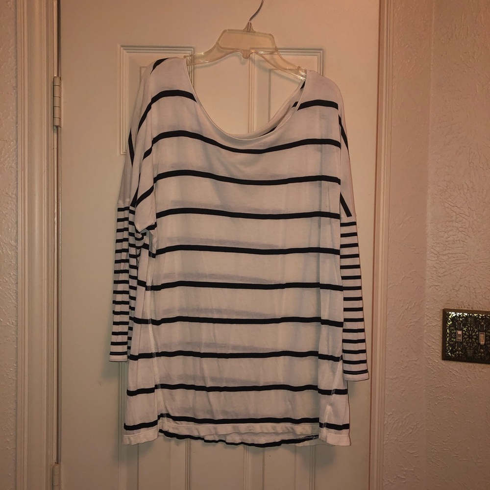 Long sleeve top